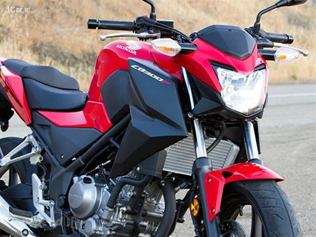 بررسی موتورسیکلت هوندا CB300F مدل 2015
